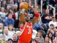 Jason Terry Shooting a Three